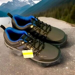 Eddie Bauer Highland Low Water Proof Hiking Shoes. Soft Shell. Size 11.5